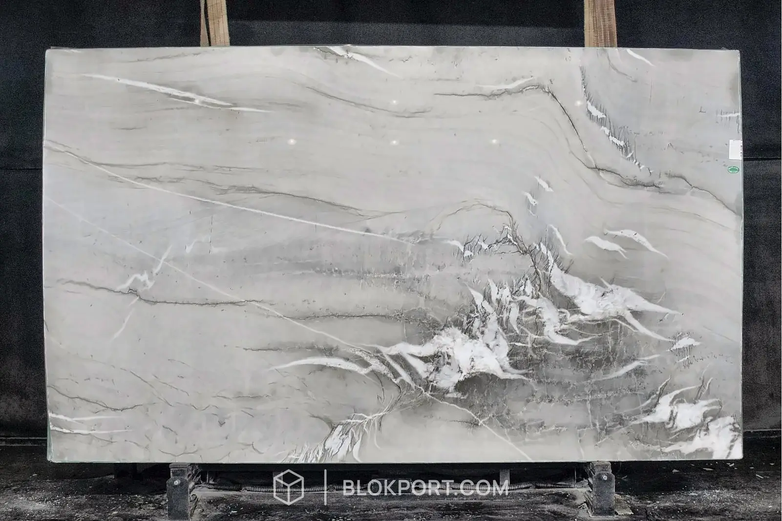 Carrara Monte Bianco Polished