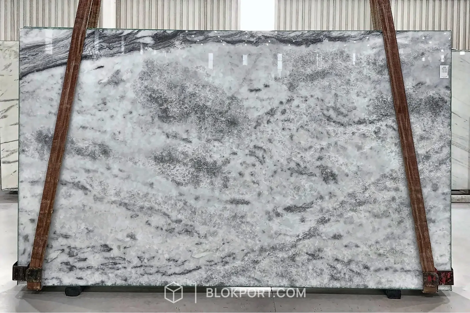 Carrara Monte Bianco Polished