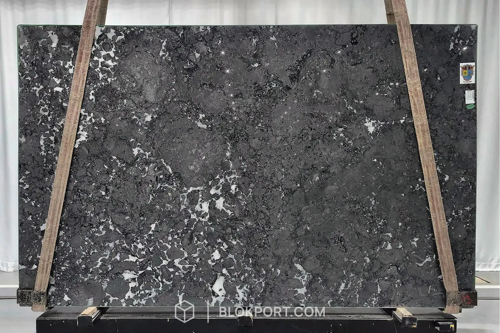 Chandon Black Polished