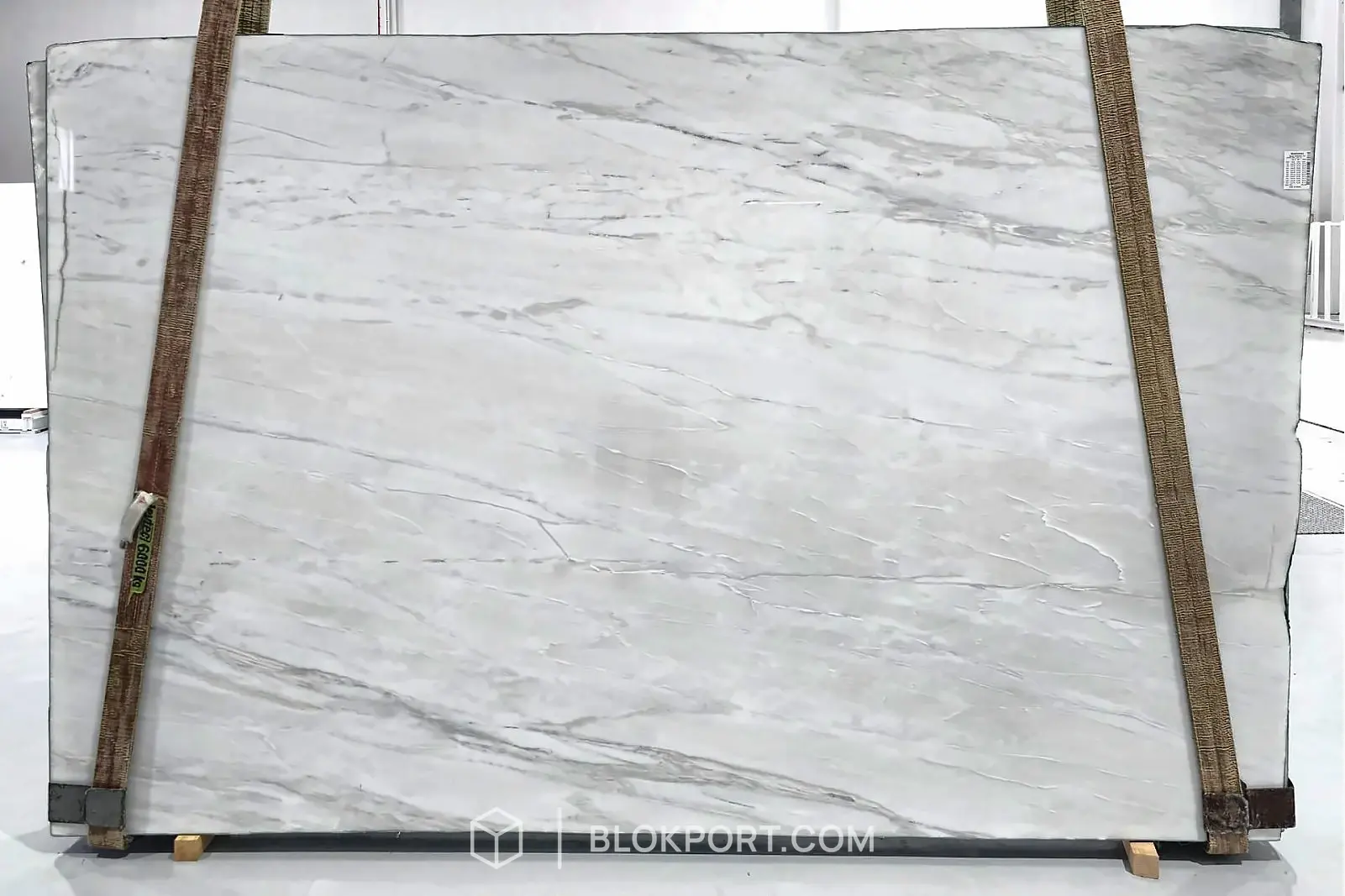 Namib Calacatta Polished