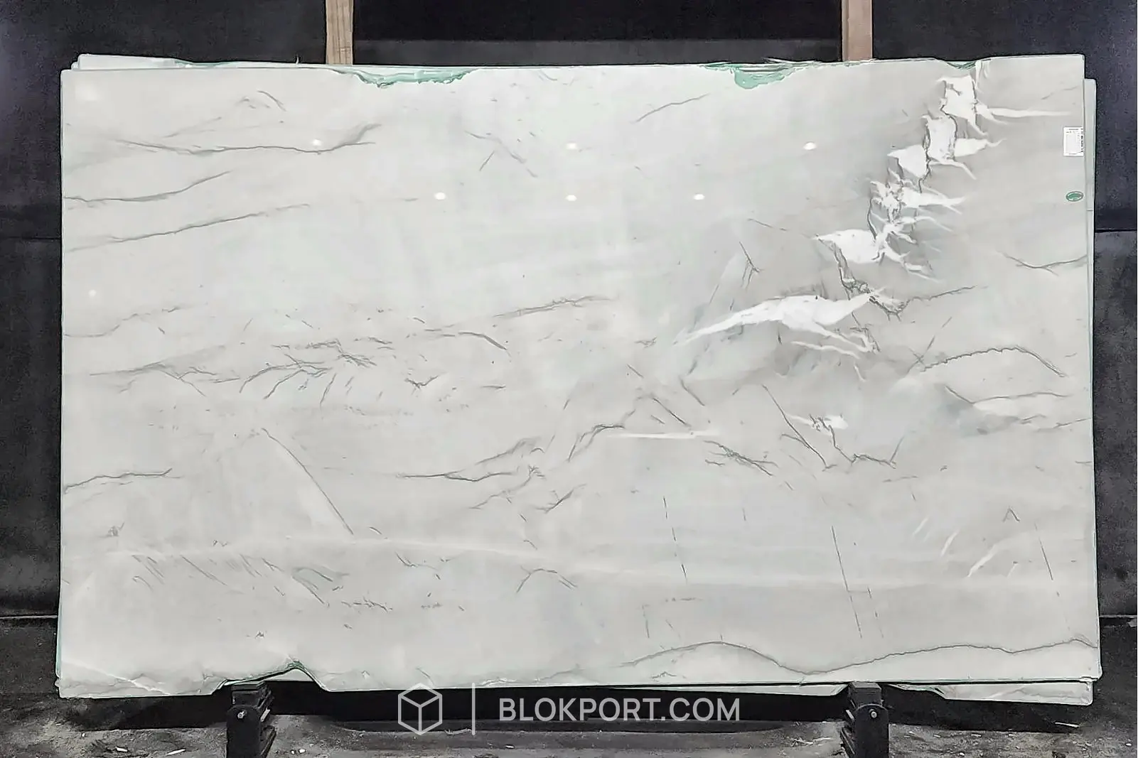 Carrara Monte Bianco Polished