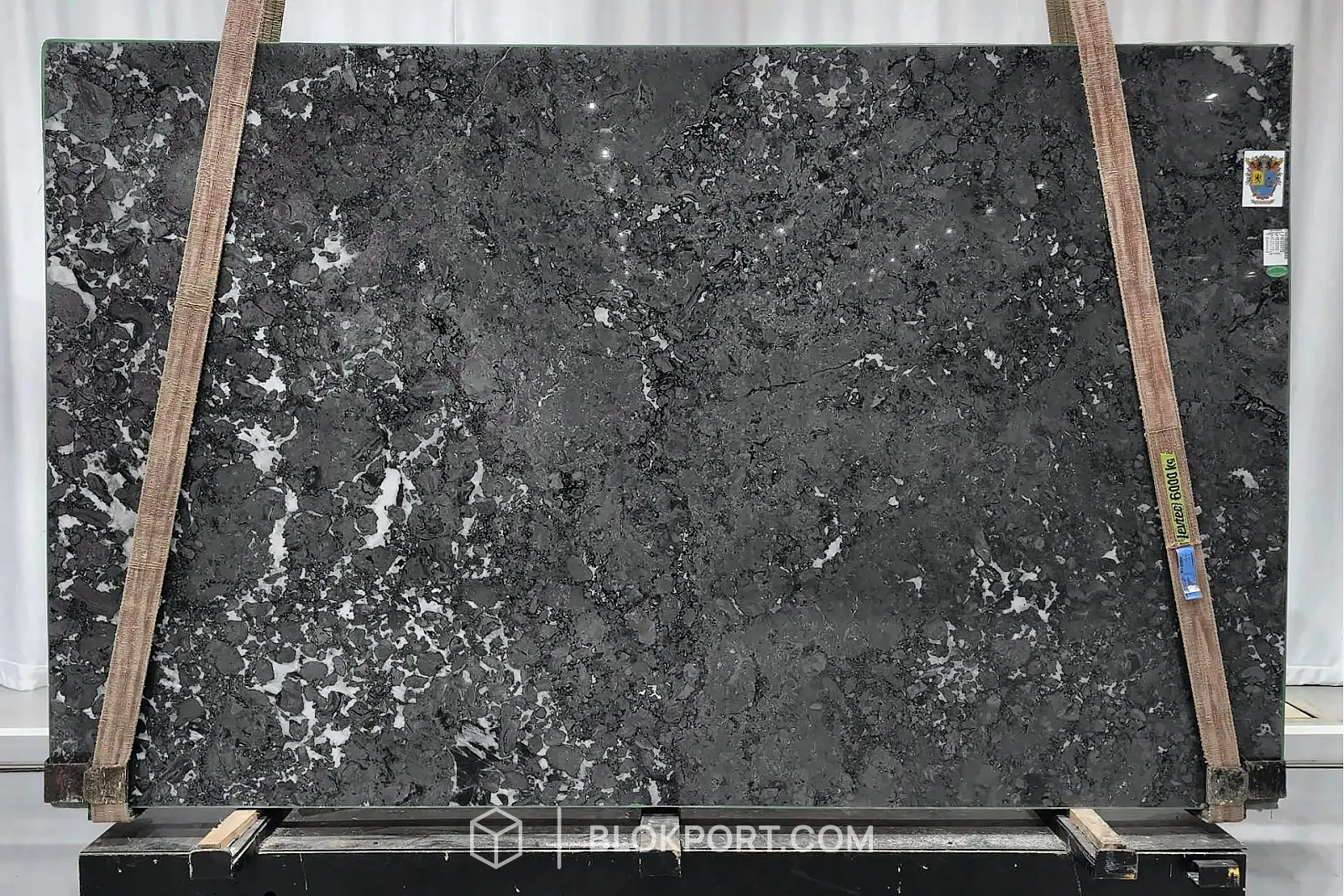 Chandon Black Polished