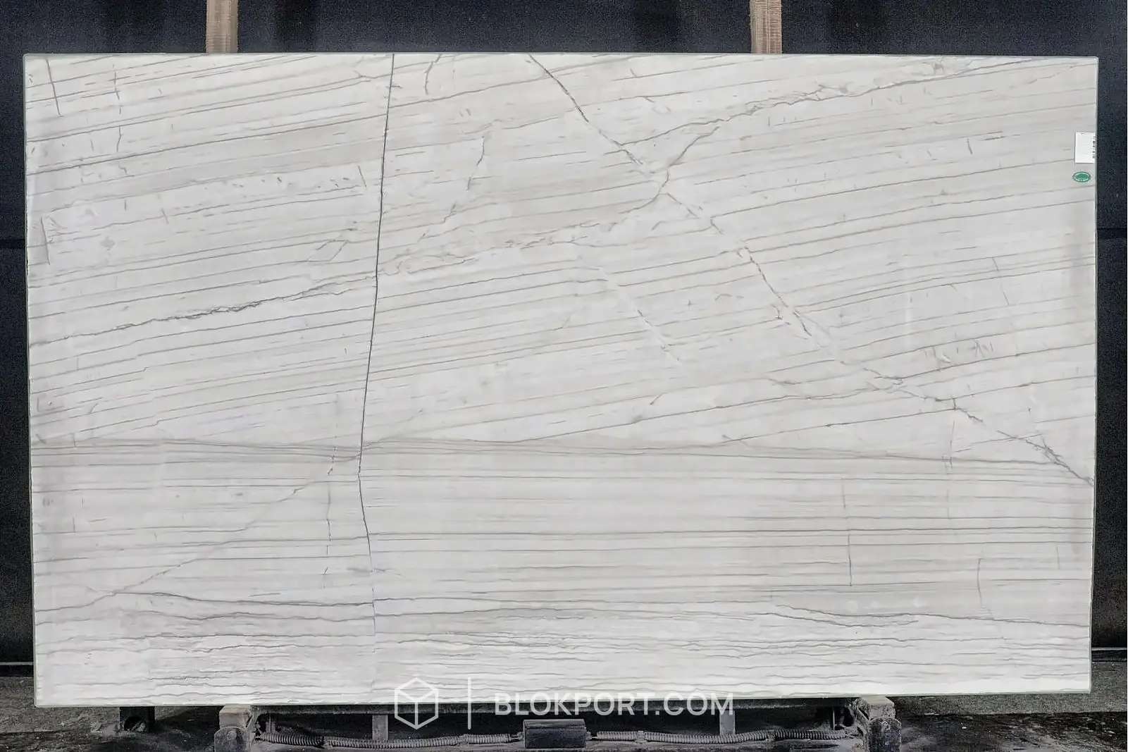Lux White Polished