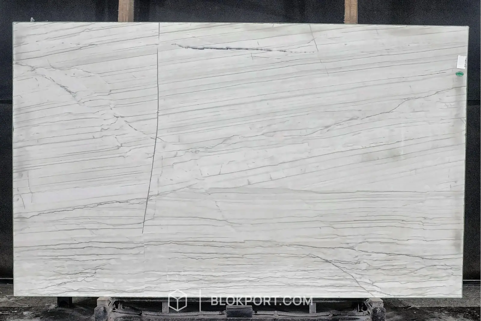 Lux White Polished