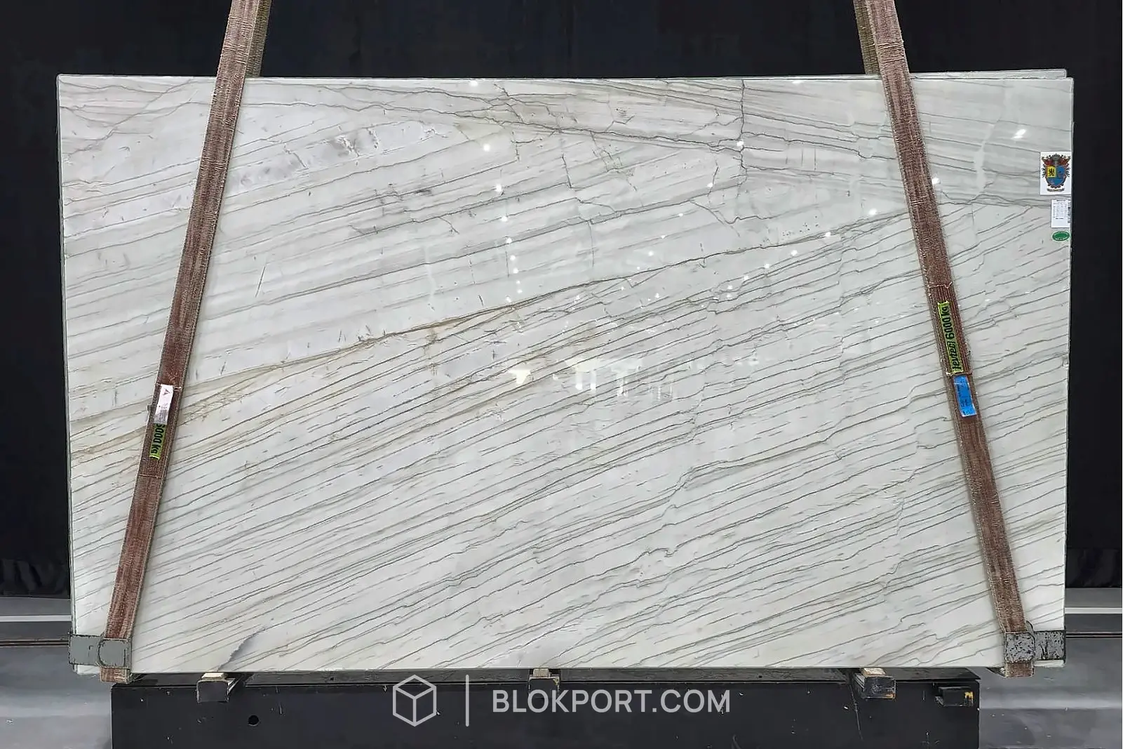 Lux White Polished