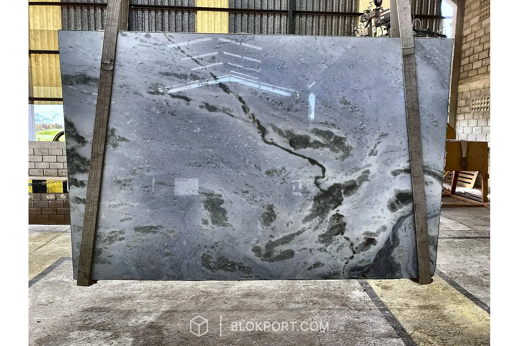 Fantasy Blue Polished