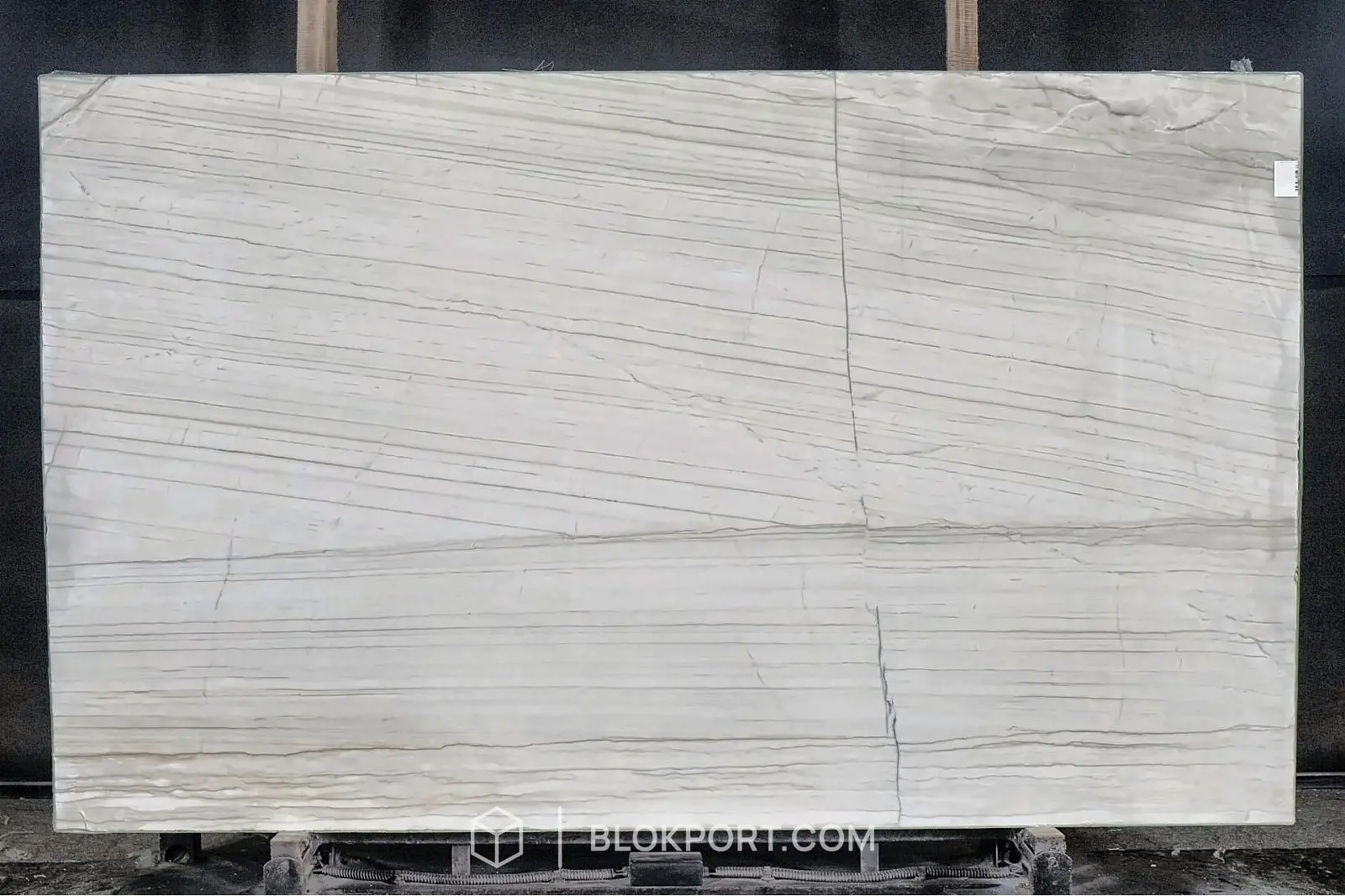Lux White Polished
