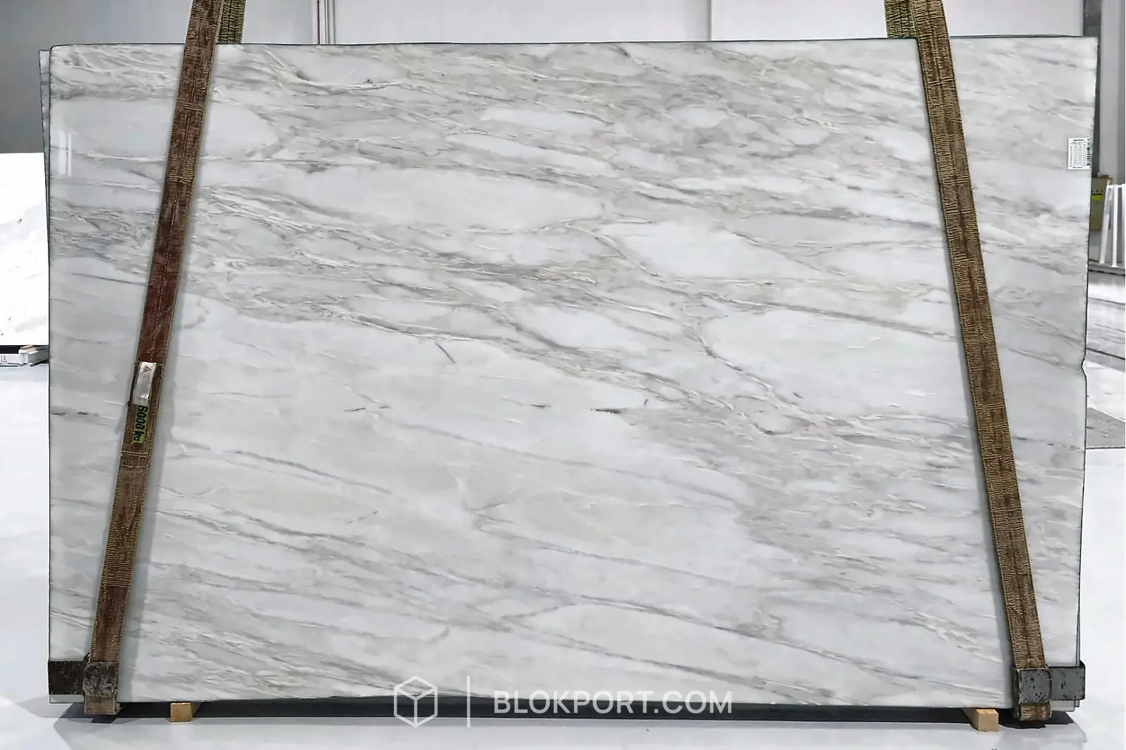 Namib Calacatta Polished