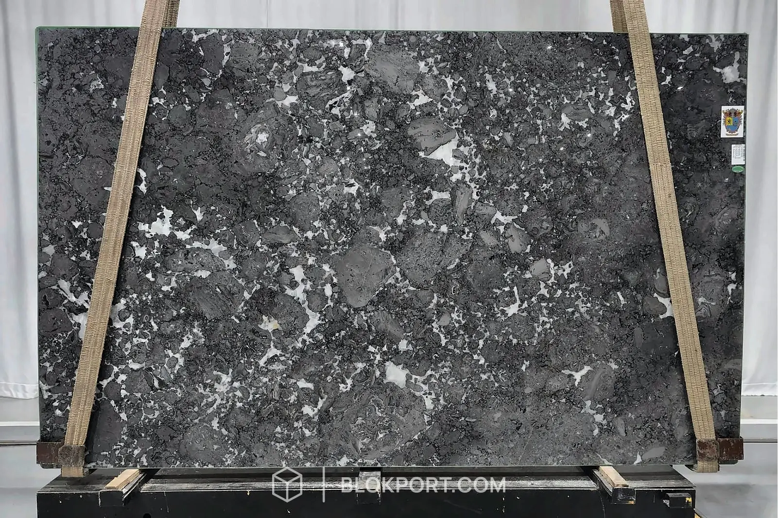 Chandon Black Polished