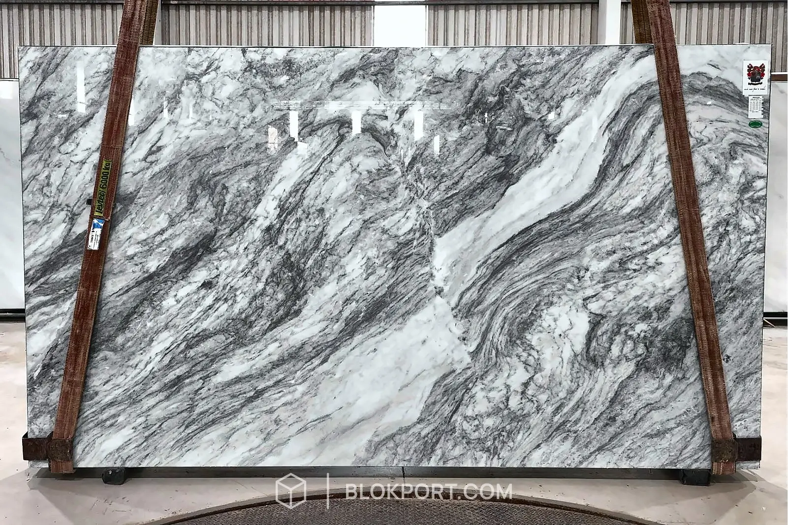 Carrara Monte Bianco Polished