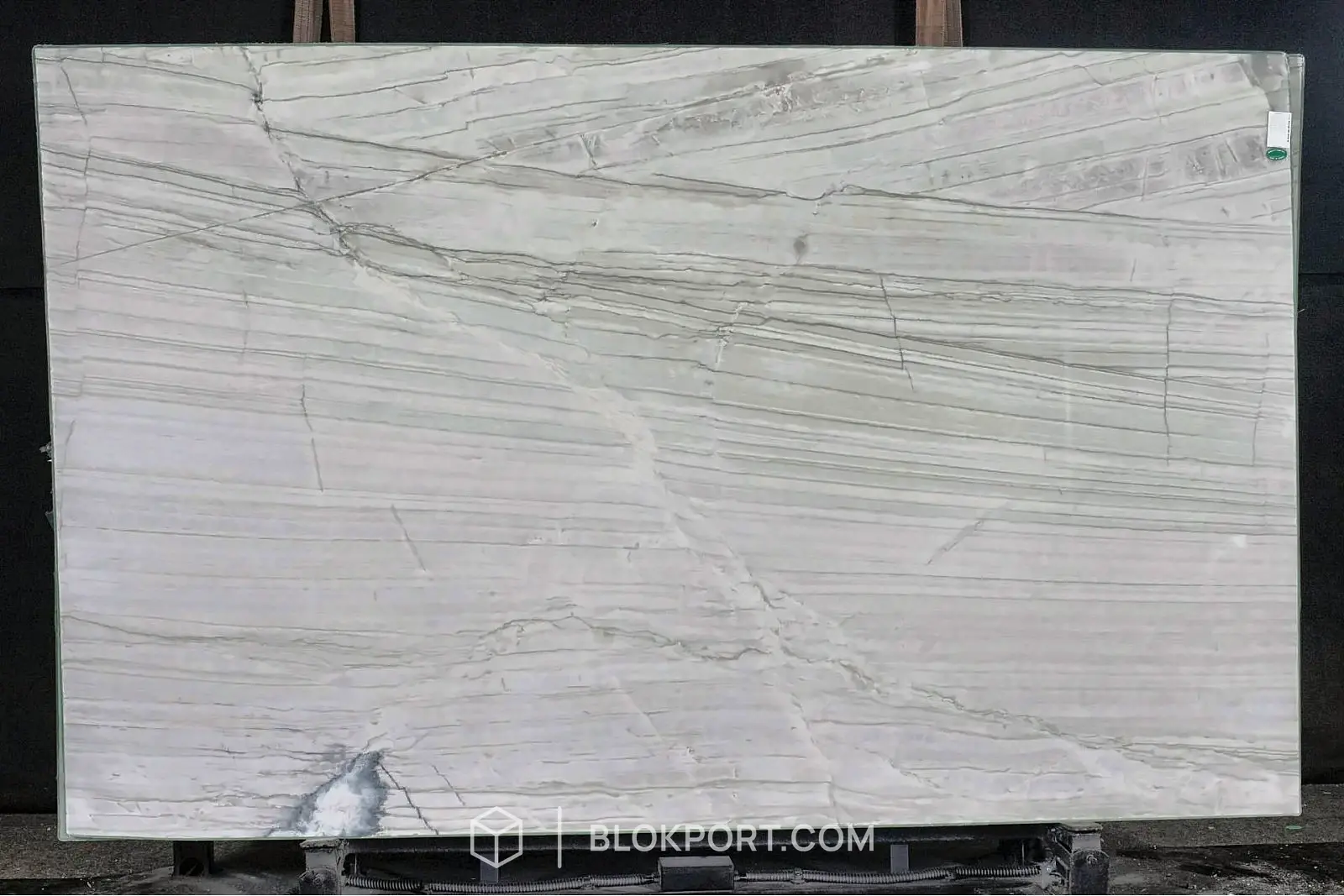 Lux White Polished