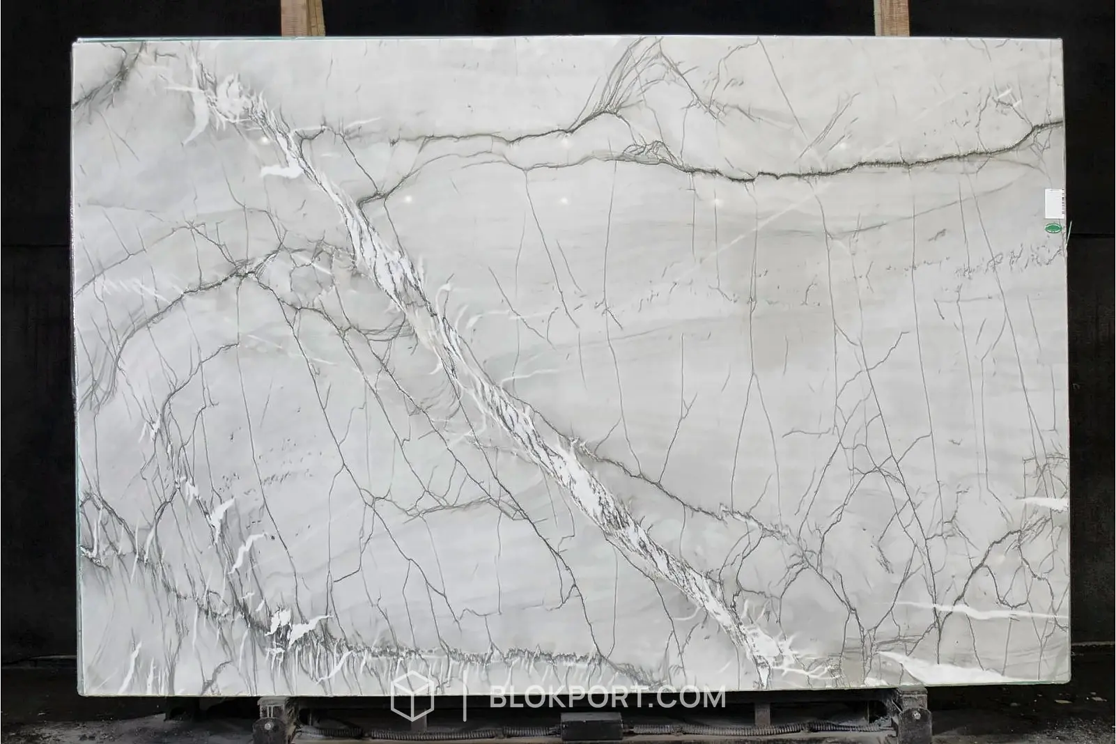 Carrara Monte Bianco Polished