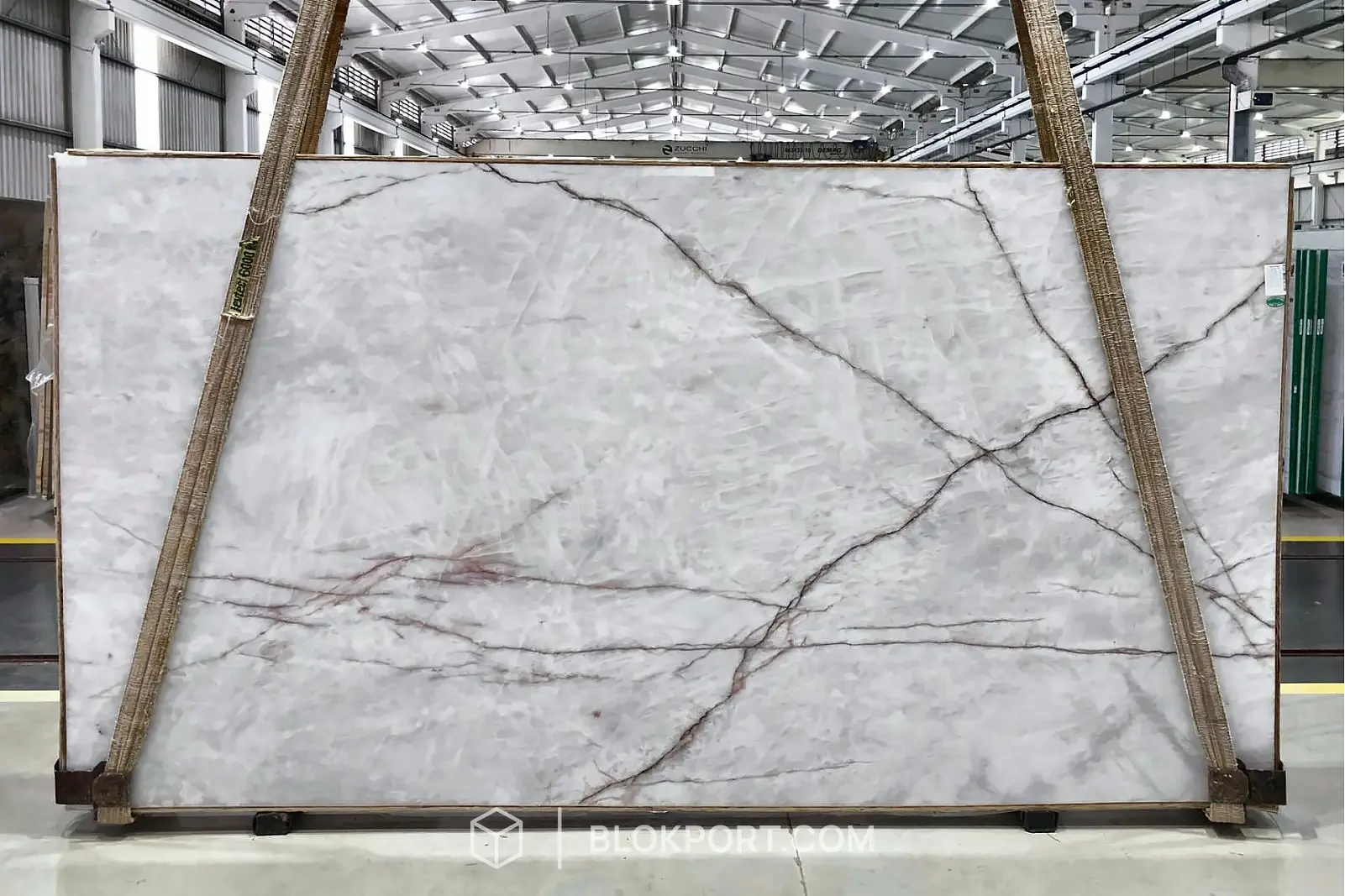 Iluminato Polished