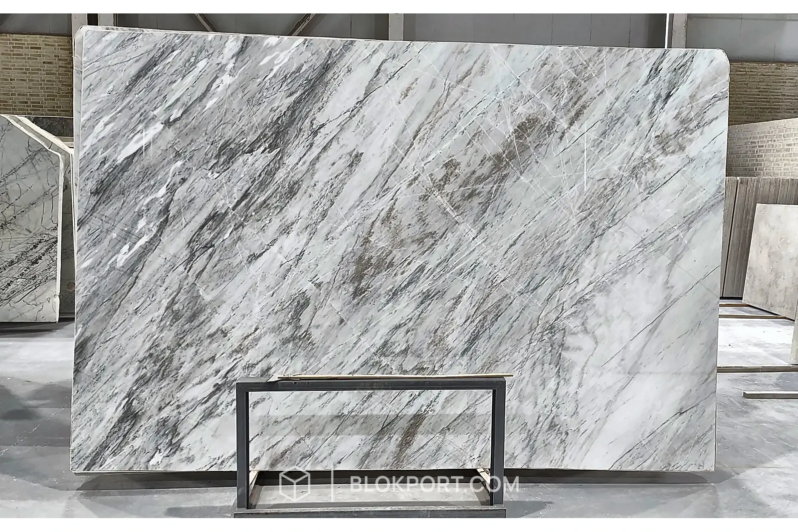 Volakas Diagonal Polished